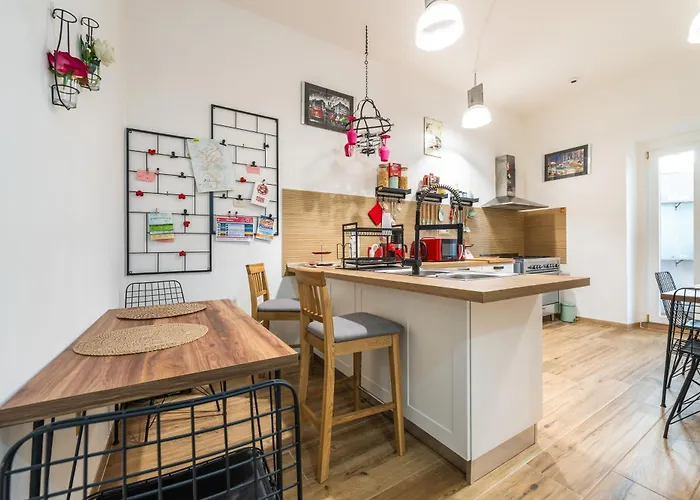 Oasi Mediterranea Гостевой дом Куарту-Сант'Элена